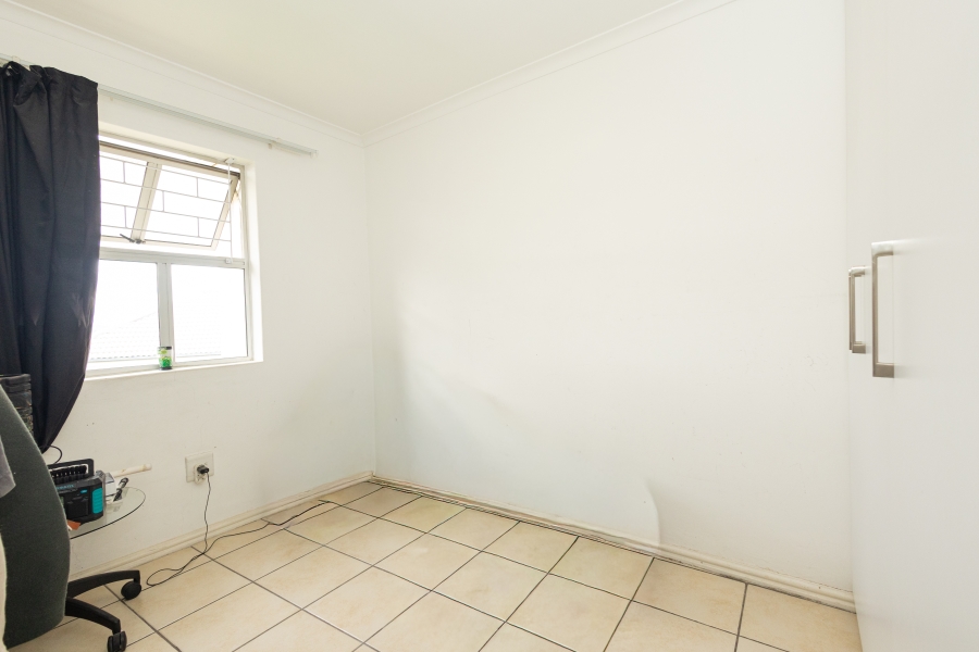 2 Bedroom Property for Sale in Vredekloof Heights Western Cape